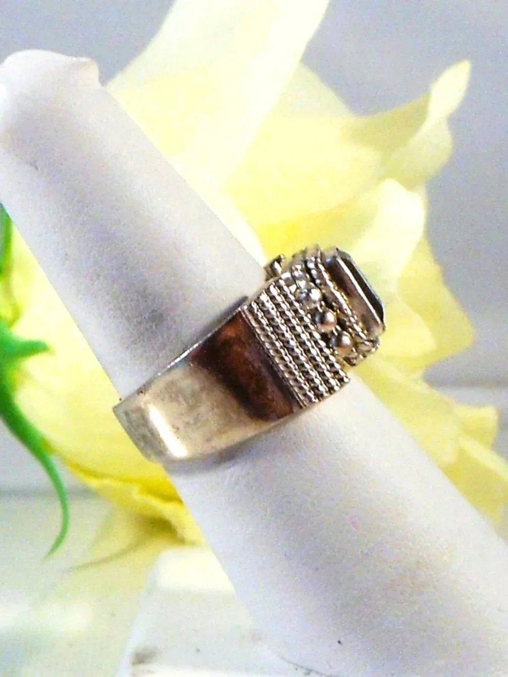 Sterling Silver Amethyst Ring - Unique Textured Design Ring Size 6 1/4